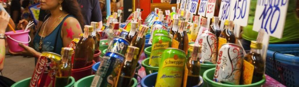 Top 6 must-try drinks on khao san road: bucket of fun
