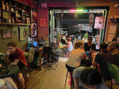 kalanbatu reggae bar