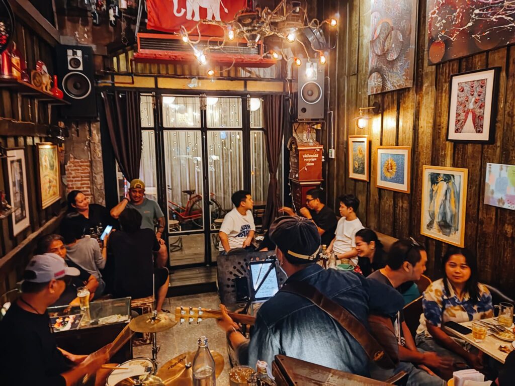 Post Bar