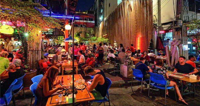 restaurant on Khao San Road