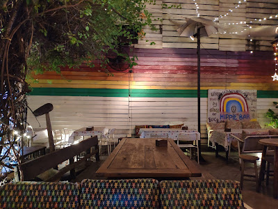 Hippie De Bar