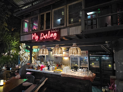 Wine & Cocktail Bar