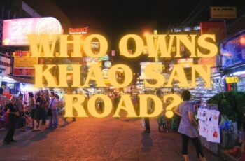 crowded moment of Khao San at night